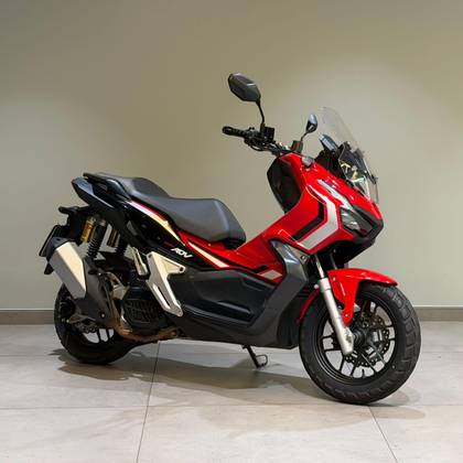 HONDA ADV 